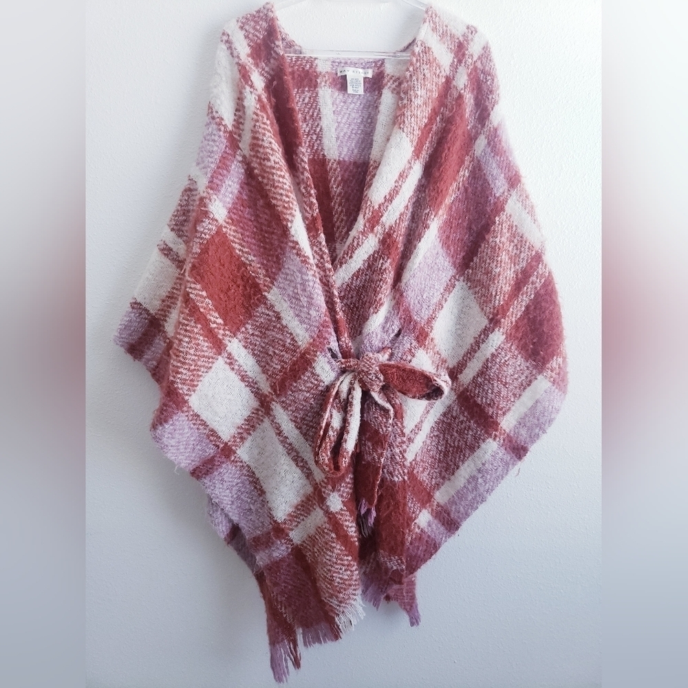 Max Studio Plaid Poncho Wiastband Tie